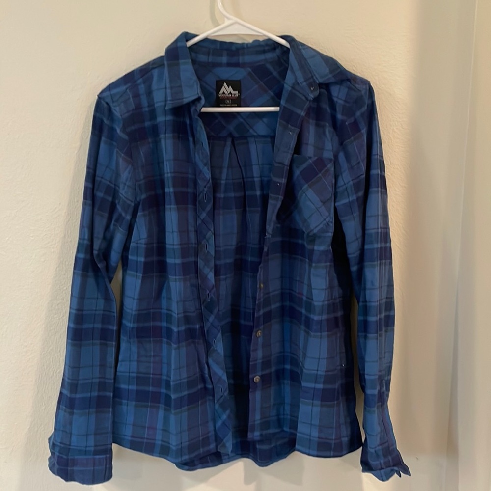 Mountain Club Flannel Top